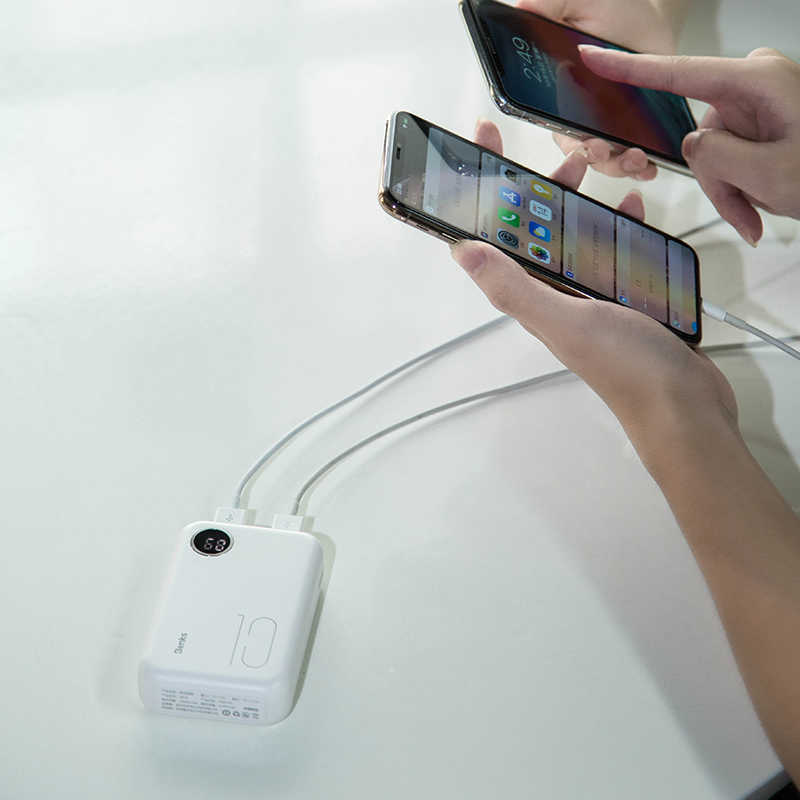 Benks PB10 Huge Capacity Powerbank Beyaz