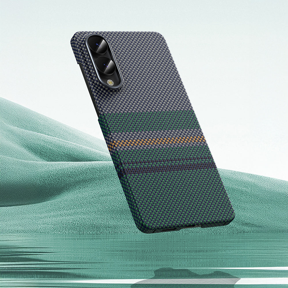 Galaxy S25 Edge Kılıf M-safe Şarj Özellikli Karbon Fiber Tasarımlı Benks Aurora ArmorAir Kevlar Kapak Yeşil