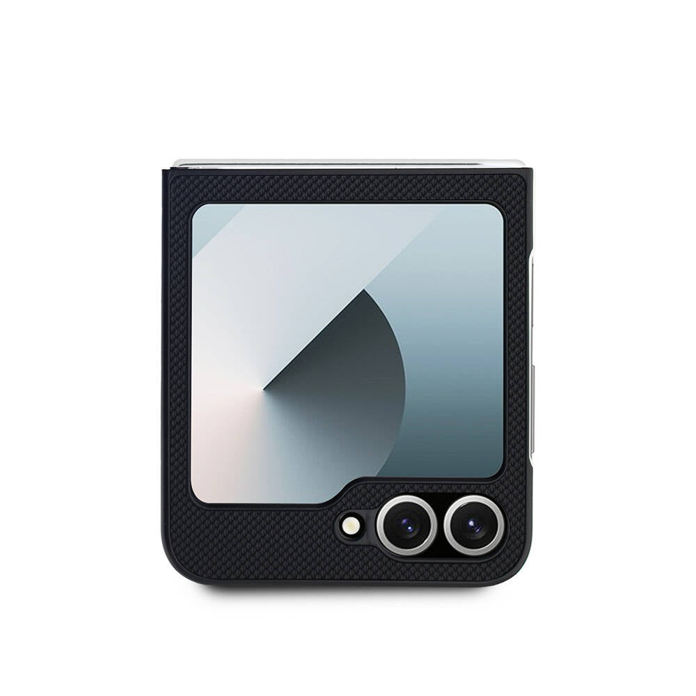 Galaxy Z Flip 6 Kılıf Lacoste Orjinal Lisanslı M-safe Şarj Özellikli Pike Desenli Arka Yüzey İkonik Timsah Dokuma Logolu Kapak Siyah