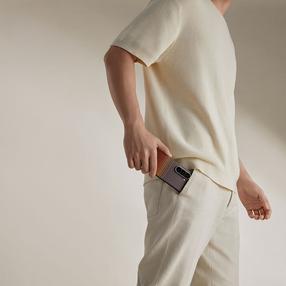 Galaxy Z Fold 6 Kılıf M-safe Şarj Özellikli Aramid Fiber Pitaka Tactile Woven Sunset-Moonrise Serisi Sunset Kapak Kahverengi