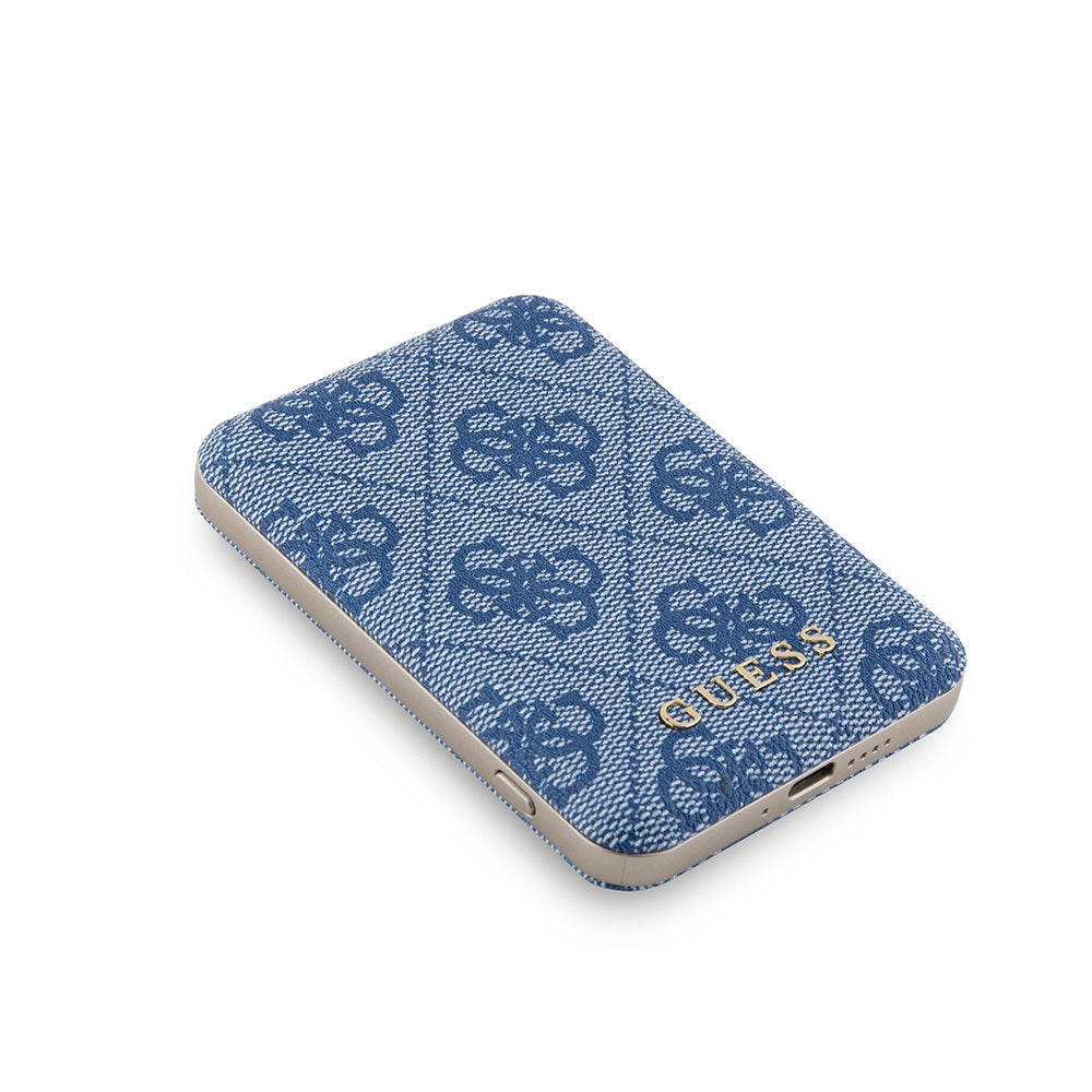 Guess Orjinal Lisanslı Dijital Led Göstergeli PU Deri 4G Desenli Metal Yazı Logolu Powerbank 5000mAh 15W Kahverengi