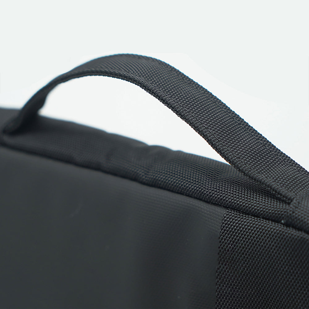 Lenyes LB576 Creator Serisi Darbe Emici Su Geçirmez Polyester Kumaş 15-16 inç Laptop Çantası Siyah