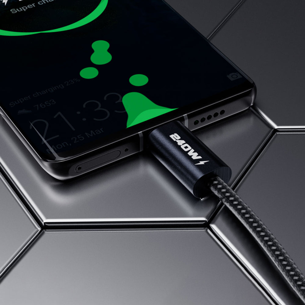 Lenyes LC522 Type-C to Type-C Hızlı Şarj Özellikli Data ve Şarj Kablosu 240W 1.2M Siyah