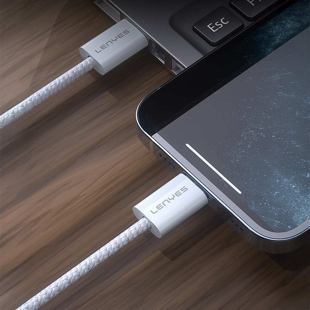 Lenyes LC526 Type-C to Type-C Akıllı Çip Koruma Özellikli Data ve Şarj Kablosu 60W 1.2M Beyaz