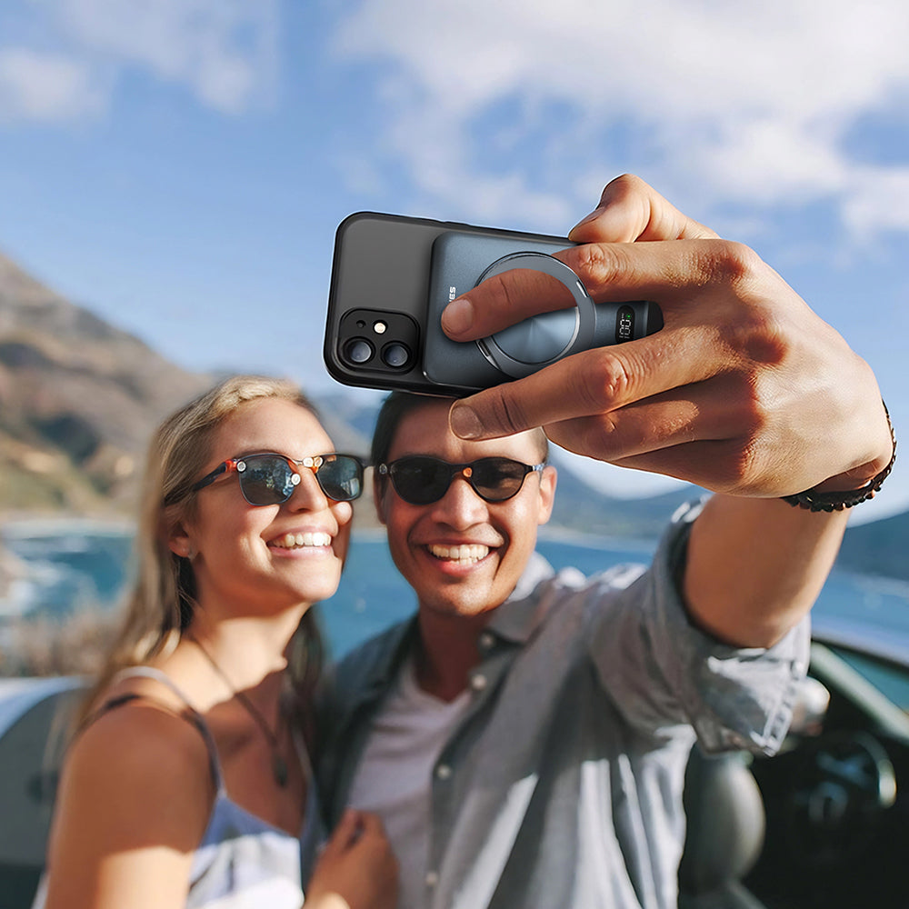 Lenyes PW0007D 20W Dijital LED Ekranlı Yüzük Standlı Wireless Powerbank 15W 5000mAh Füme