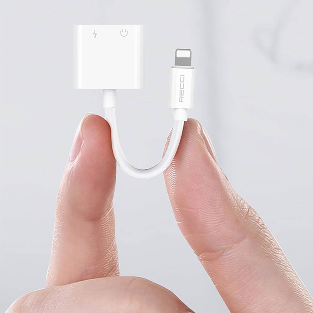 Recci RDS-A01 Lightning 2in1 Şarj ve Ses Adaptörü Beyaz