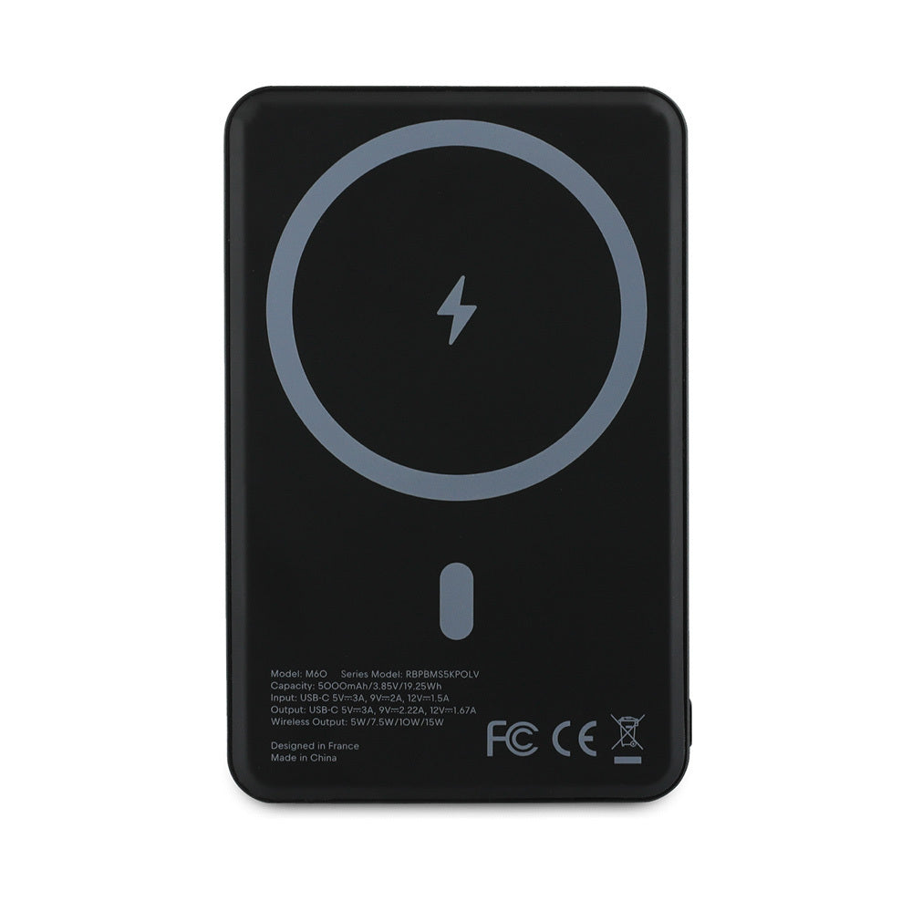 Redbull Orjinal Lisanslı M-safe Şarj Özellikli Dijital LED Göstergeli Çift Boğa Baskılı Powerbank 5000mAh 15W Siyah