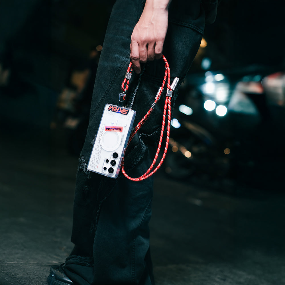 Skinarma DynoVE Serisi Type-C to Type-C Askı İpi Tasarımlı Şarj ve Data Kablosu Bej