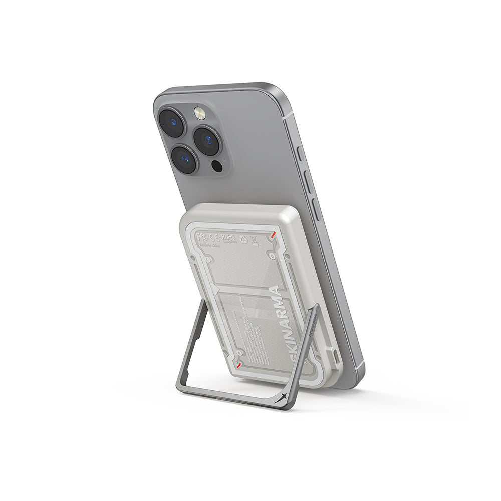 Skinarma Nexus Mecha Kablosuz ve PD Hızlı Şarj Özellikli Metal Standlı Taşınabilir Powerbank 20W 5000mAh Gold