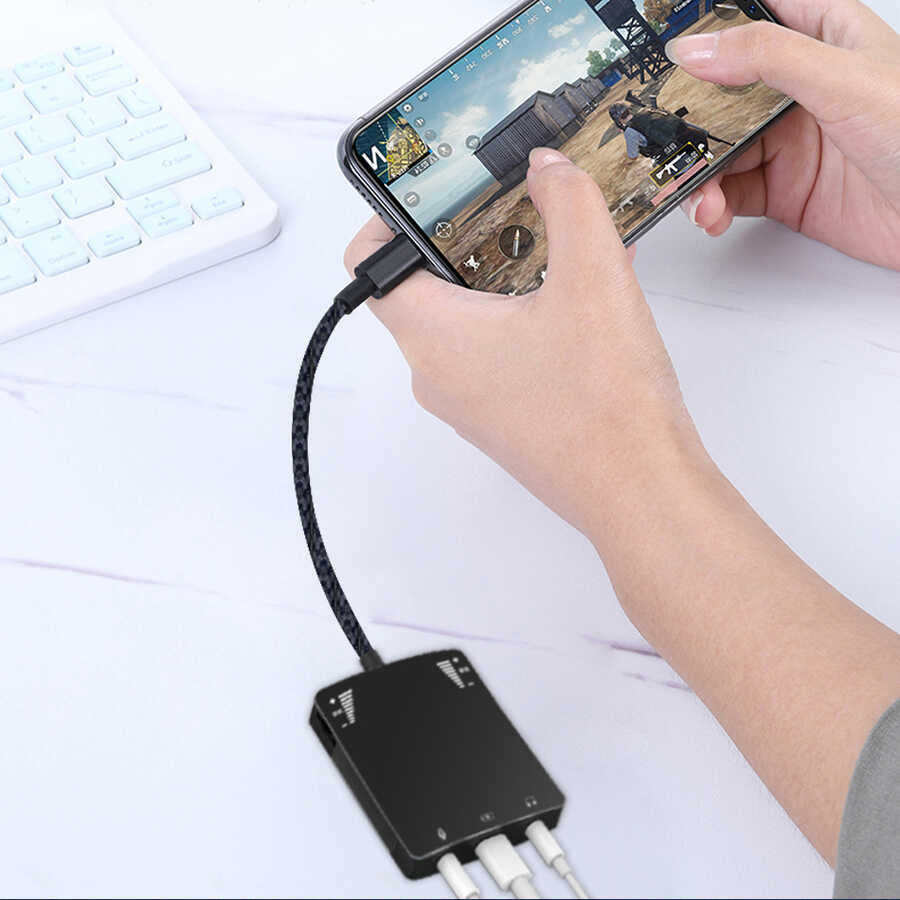 Wiwu 3 in 1 Live Broadcast Lightning Ses Adaptörü Siyah