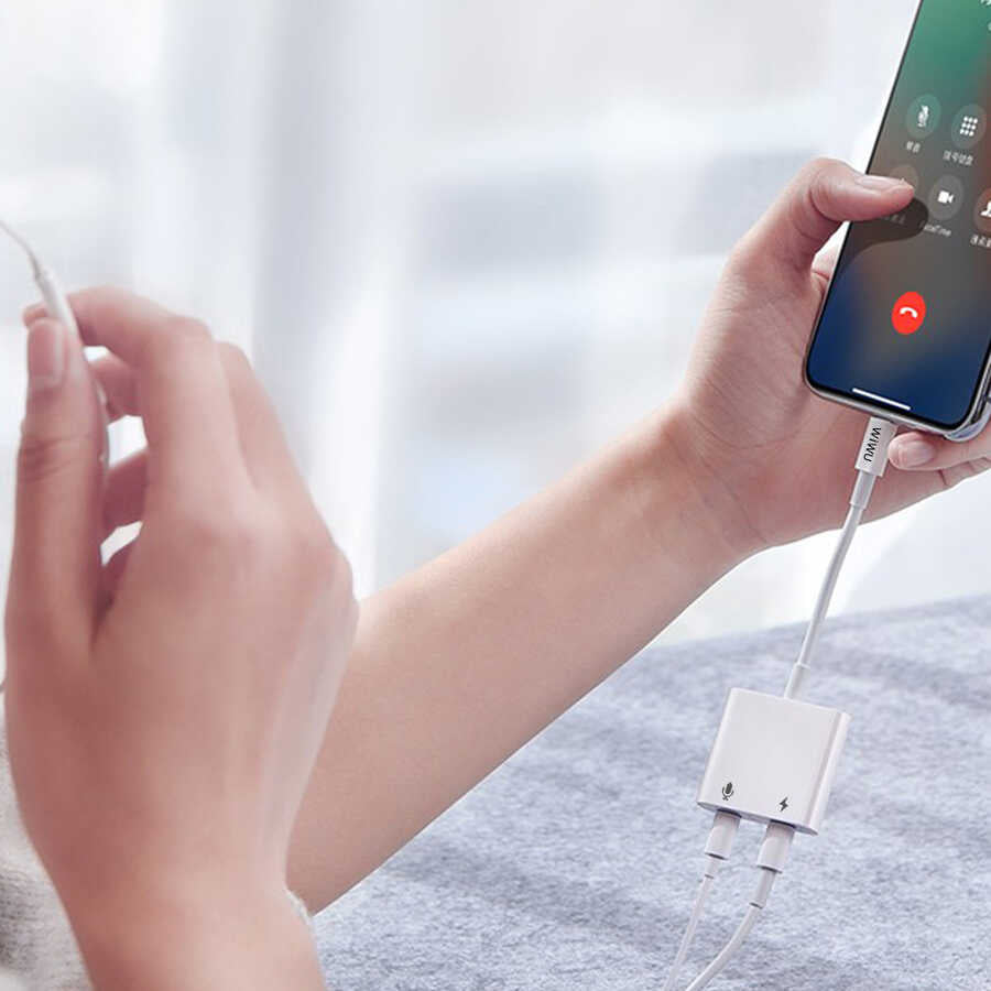 Wiwu LT01 Plus Lightning Ses Adaptörü Beyaz