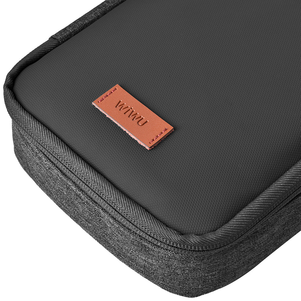 Wiwu Minimalist Çok Fonksiyonlu Su Geçirmez Taşınabilir Polyester Kumaş Seyehat Çantası Siyah