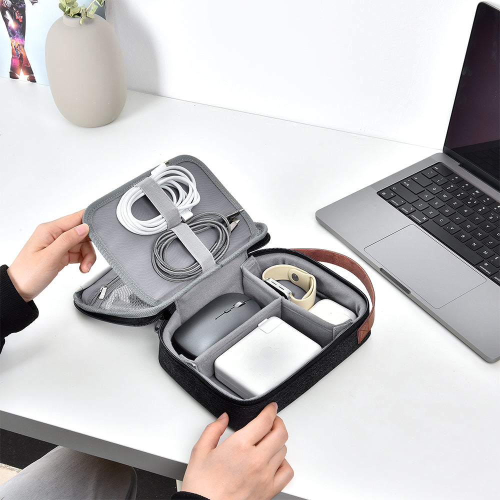 Wiwu Minimalist Çok Fonksiyonlu Su Geçirmez Taşınabilir Polyester Kumaş Seyehat Çantası Siyah