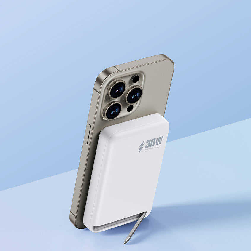 Wiwu Wi-P031 Qi2 Şarj Teknolojili LED Işık Göstergeli Standlı 30W Taşınabilir M-safe Wireless Powerbank 10.000mAh Beyaz