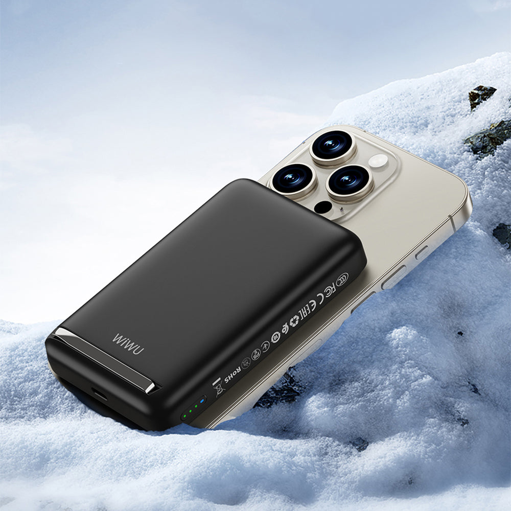 Wiwu Wi-P043 LED Işık Göstergeli Standlı Taşınabilir M-safe Wireless Powerbank 10.000mAh 15W Siyah